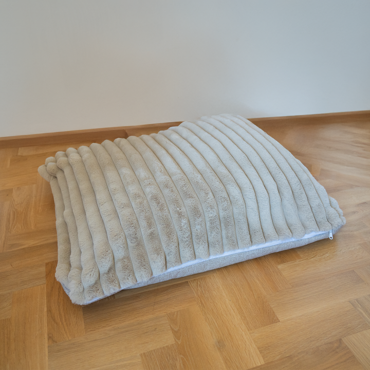 AllPetSolutions Willow Premium Luxury Dog Bed - Ivory Cream - S/M/XL