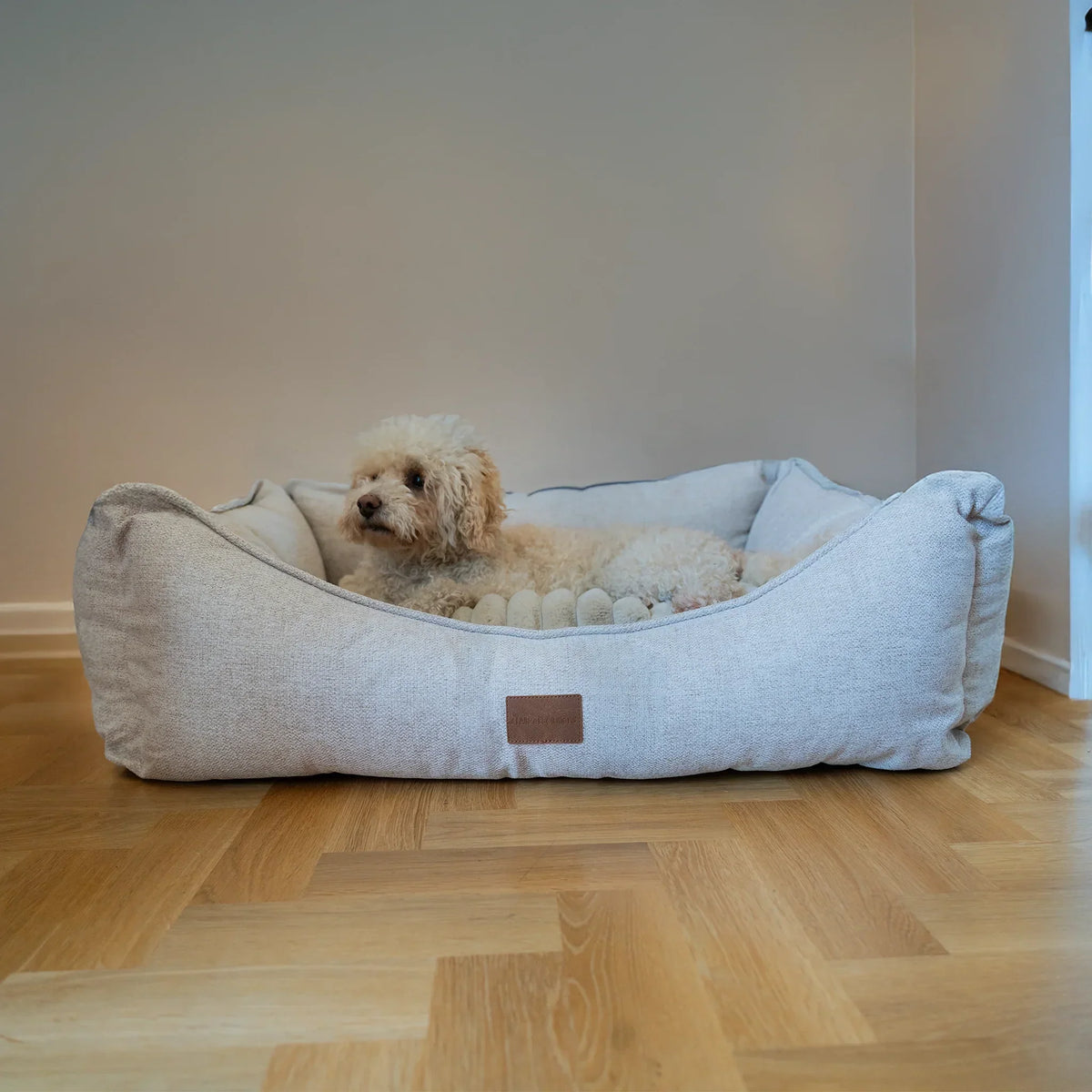 AllPetSolutions Willow Premium luxury dog bed in ivory cream with a soft velvety lining