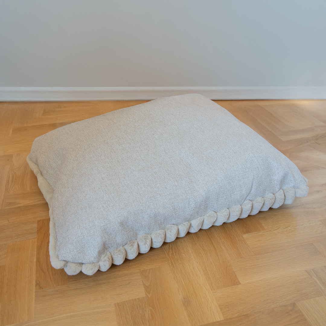 AllPetSolutions Willow Premium Luxury Dog Bed - Ivory Cream - S/M/XL