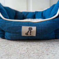 AllPetSolutions Alfie navy dog bed plush lining detail