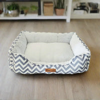 AllPetSolutions Daisy grey zigzag dog bed cushioned base detail