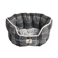 AllPetSolutions Alfie check dog bed underside and edge stitching
