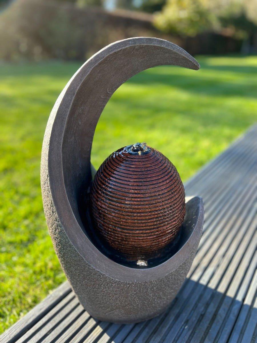 AllPetSolutions open vase moonshape water feature with LED lights
