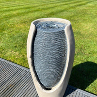 AllPetSolutions white and grey open vase feature with water running